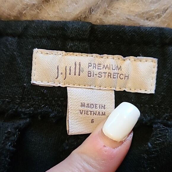 J jill premium bi stretch womens cotton stretch pullon black capris size 6 - Picture 4 of 7